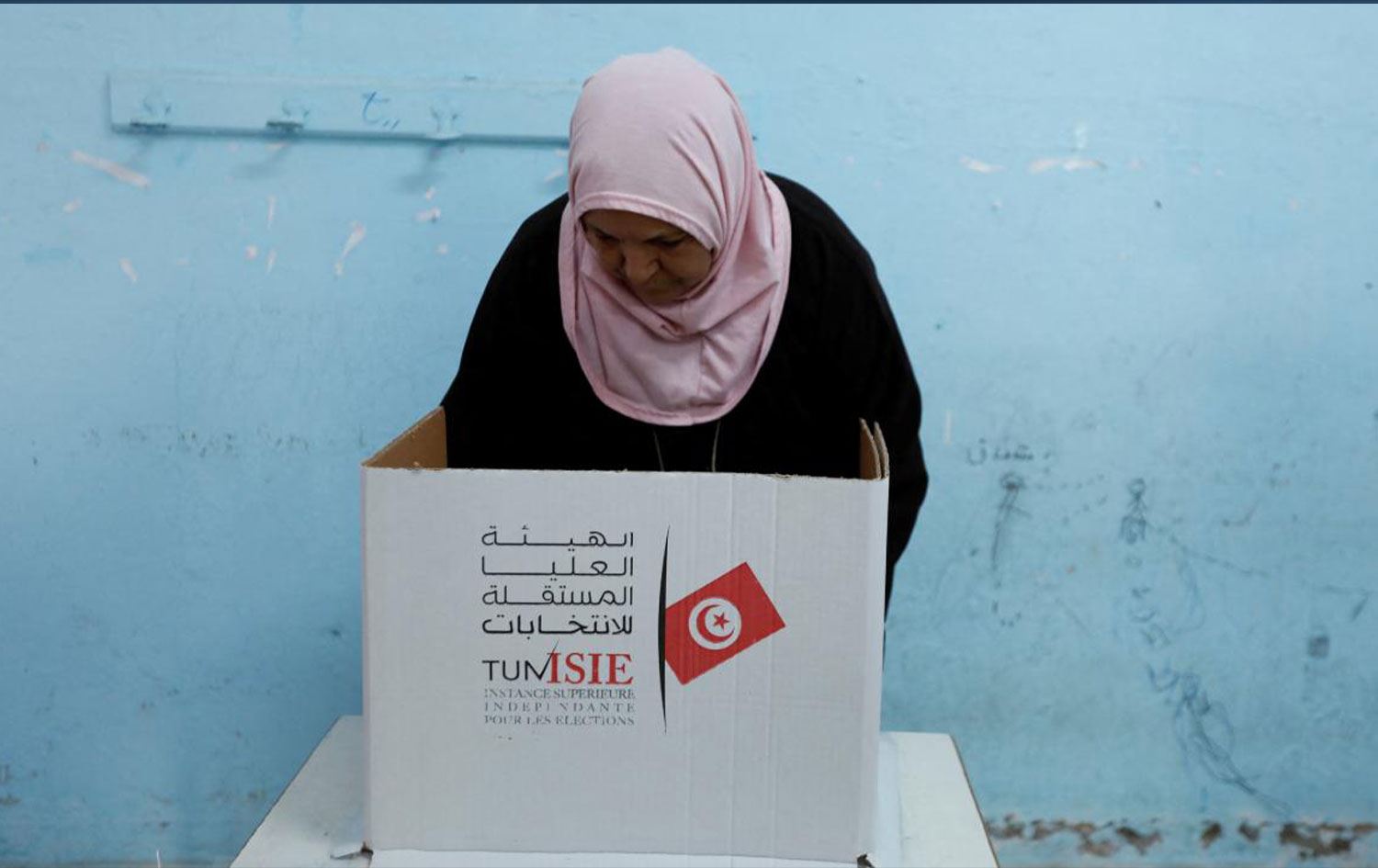 Tunus halkının yüzde 91,2’si sandığa gitmedi