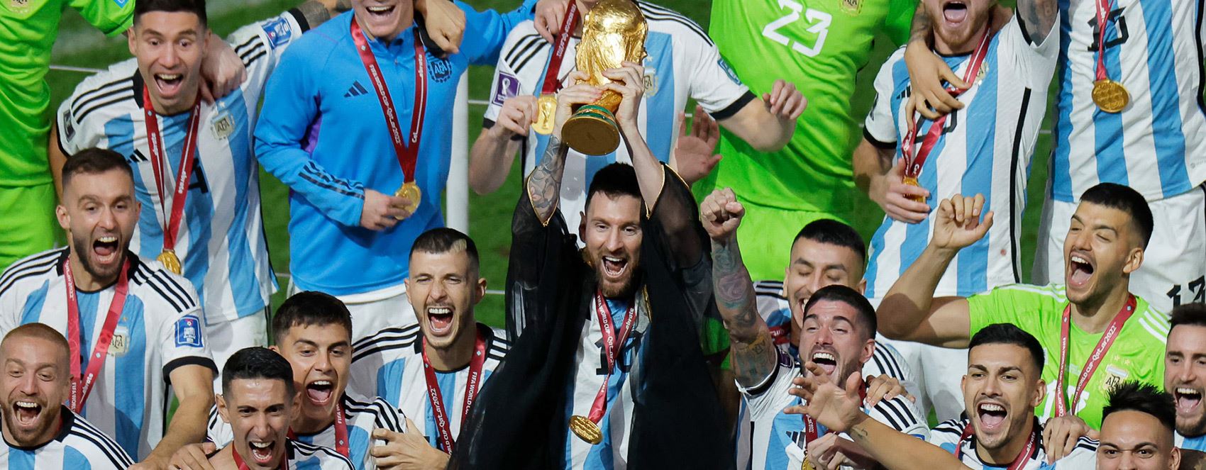 Herî dawî Messi kûpaya cîhanî bilind kir