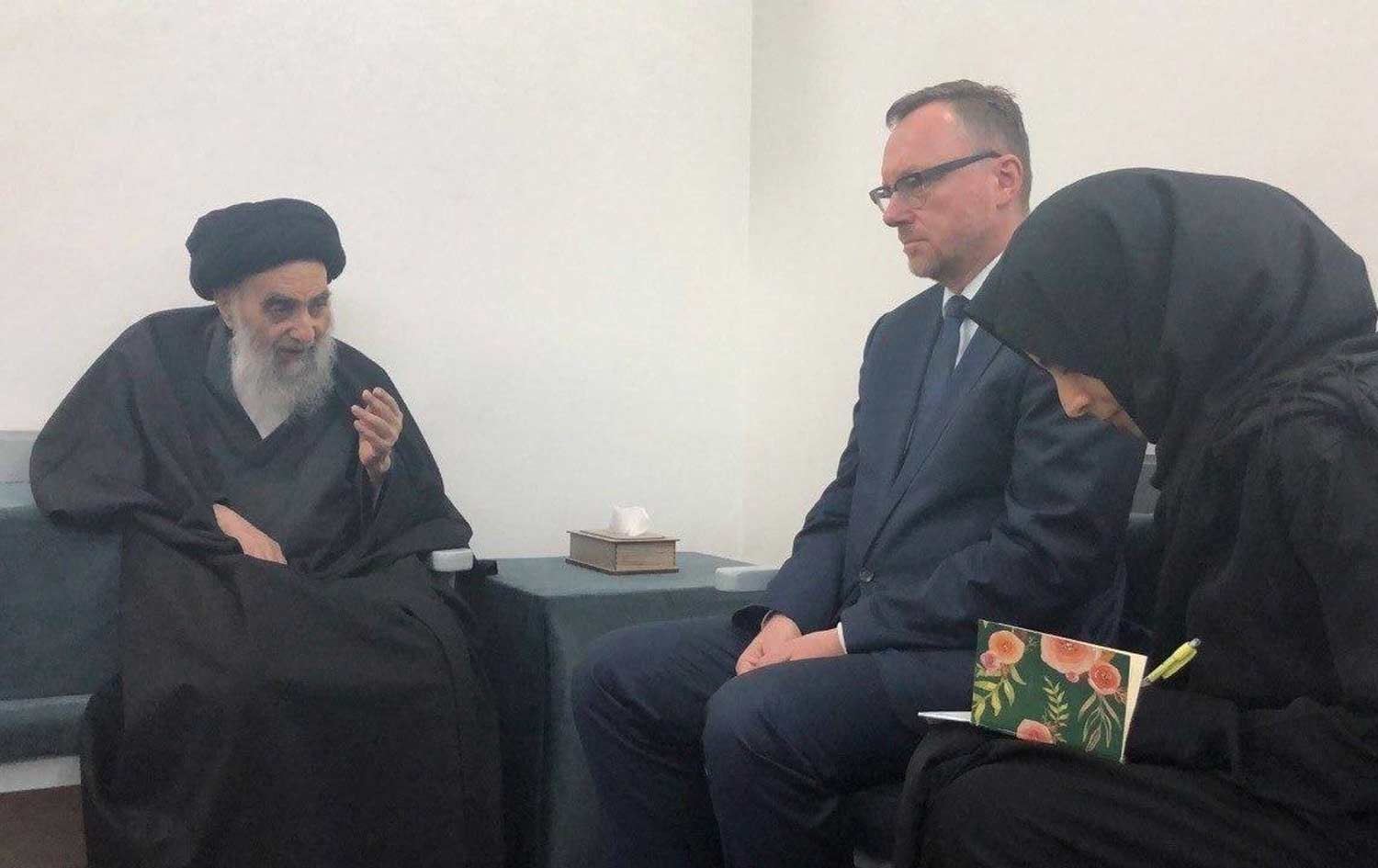 عەلی سیستانی: پێویستە ژنانی ئێزدی و تورکمان رزگاربکرێن