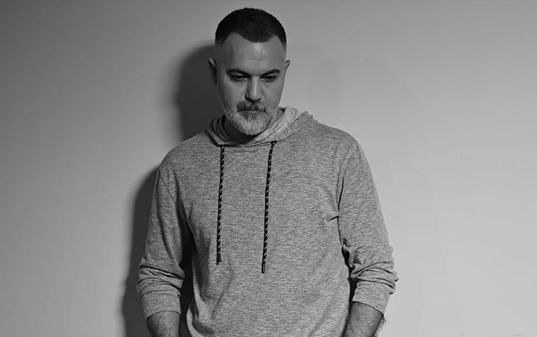 عەلی ئینانر بەرهەمێکی نوێ بە شێوەزاری زازاکی بڵاودەکاتەوە