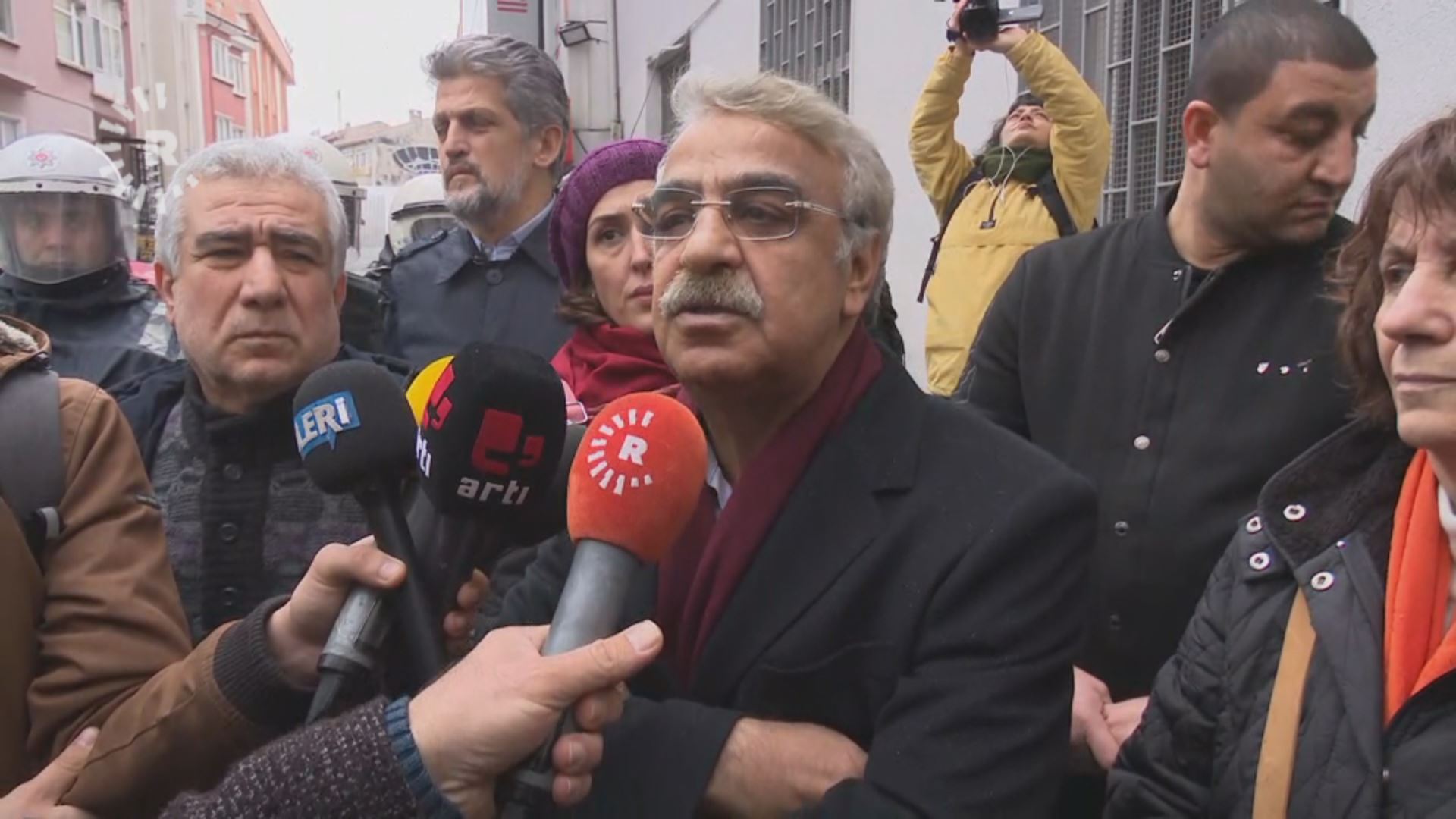 Sancar bo Rûdawê: Ev dorpêç wêneyê Tirkiyê ye û dê hesabê bidin!