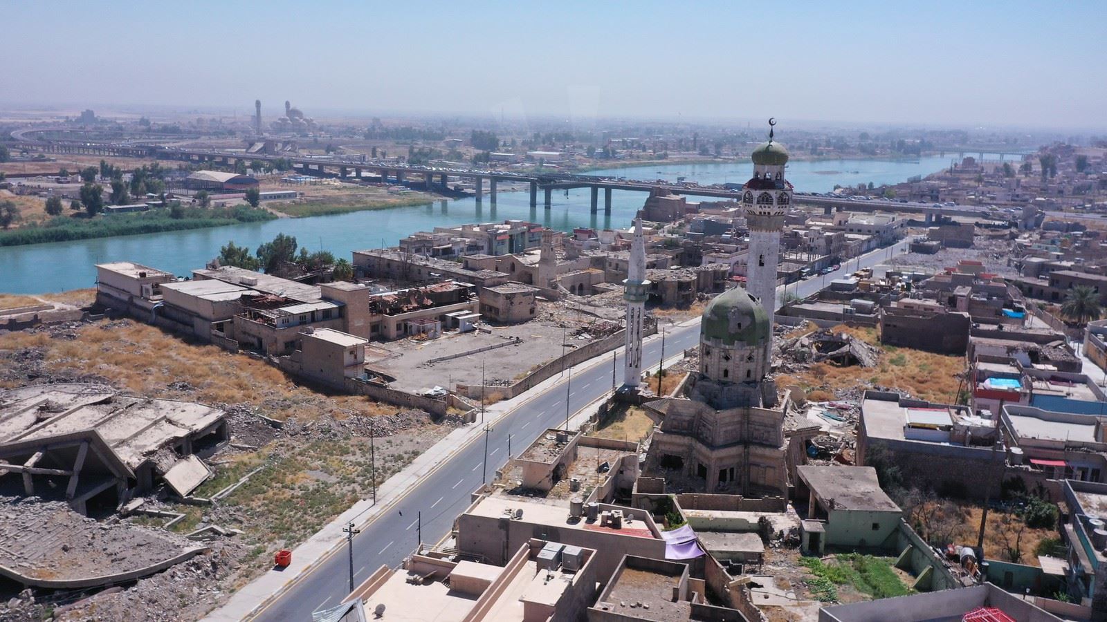 دوو مانگە دووکانەکانى فرۆشتنى نێرگەلە لە موسڵ داخراون