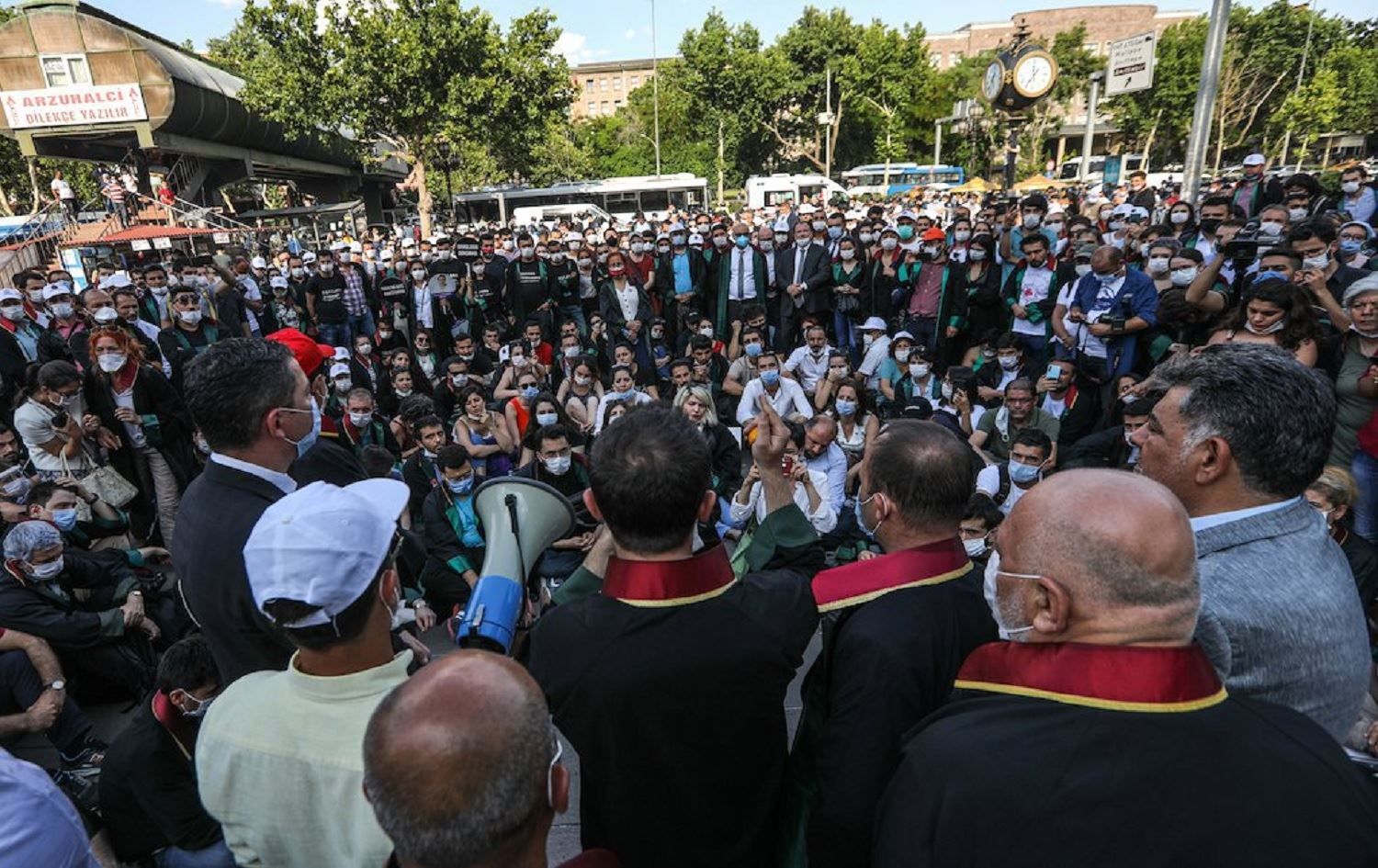 Baro xizmeta erkdarkirina parêzeran bo dozên berevaniya neçar radiwestînin