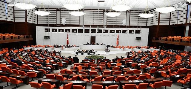 Türkiye Parlamentosu tezkereyi kabul etti (YENİLENDİ)