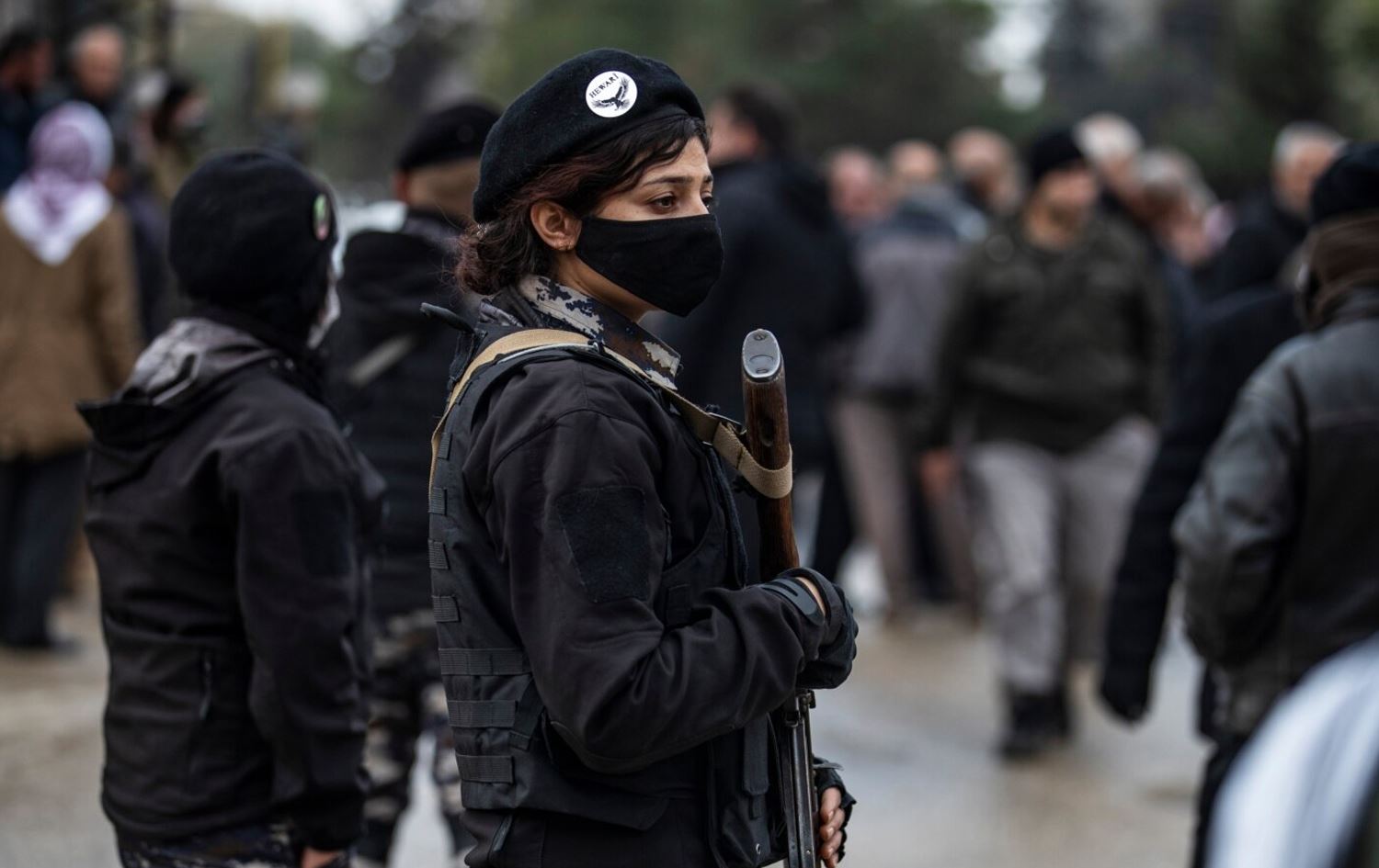 Rêveberiya Xweser: Ji me tê xwestin dorpêç li ser çargoşeyên ewlehî yên hikûmetê bê sepandin