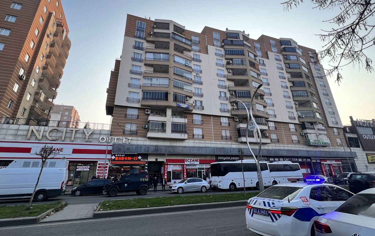 Birçok ilde DBP’ye polis baskını