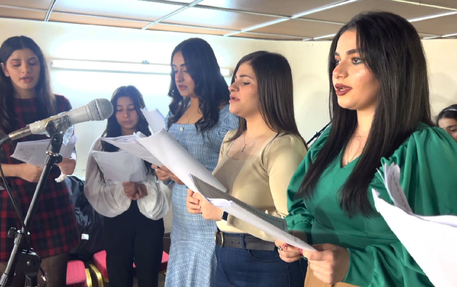 ژنێکی کریستیان لە گوندی هەرمۆتە: ئەمساڵ بە ترس و دڵەڕاوکێوە جەژن دەکەین