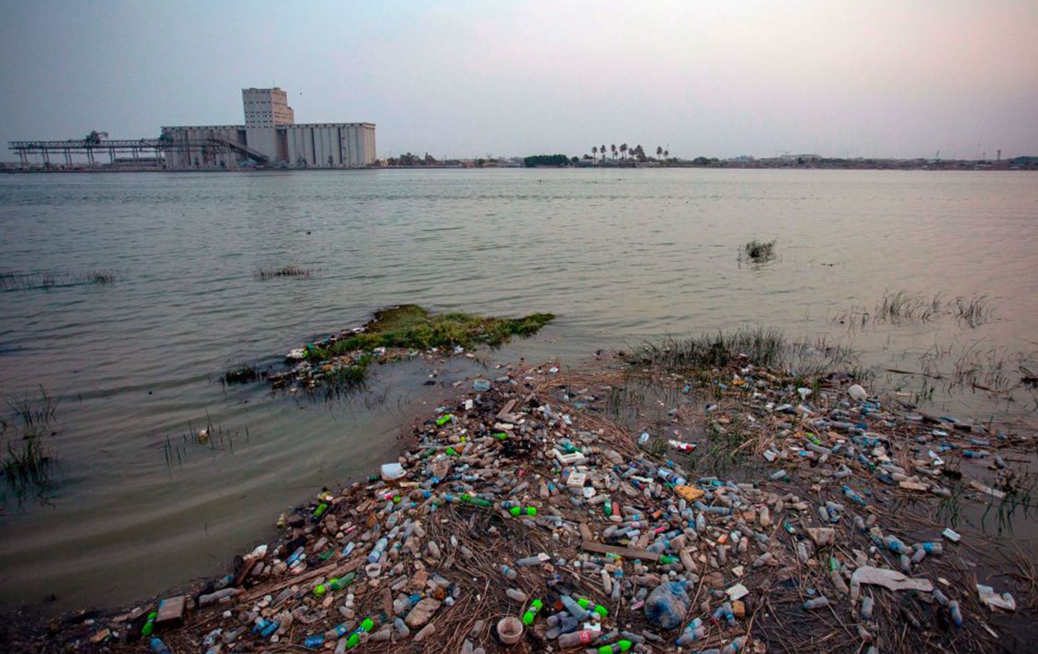 الكشف عن أكثر المؤسسات الحكومية ضرراً على البيئة