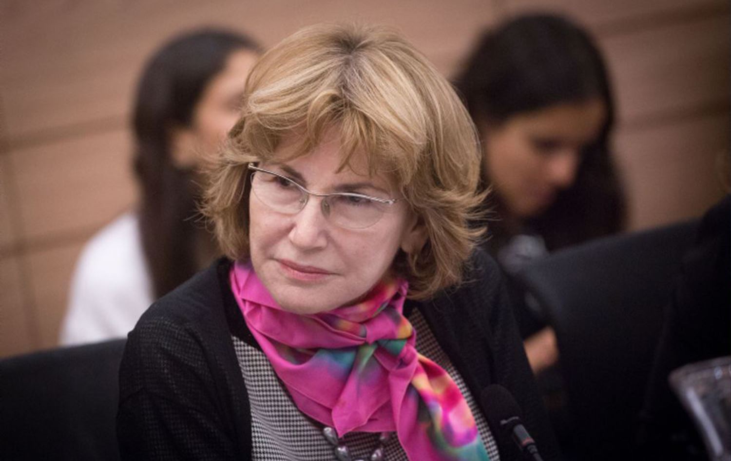 Balyoza Îsraîlê ya li Fransayê li dijî hikûmeta Netanyahu dest ji kar berda