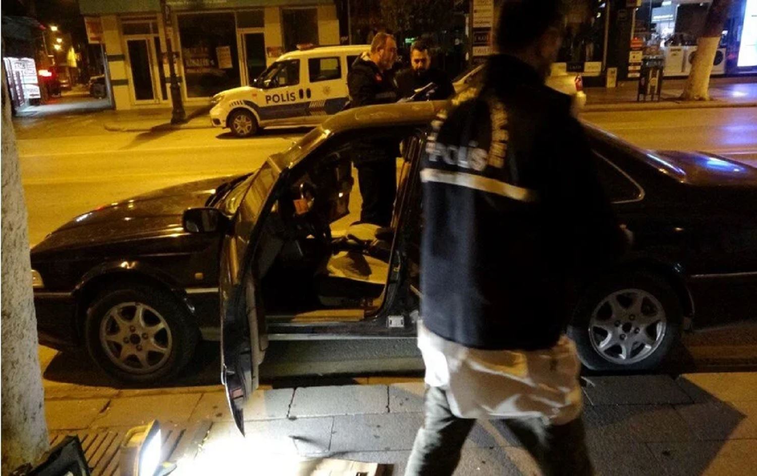 Li Meletî şerê bi çekan: 2 kesan canê xwe ji dest dan