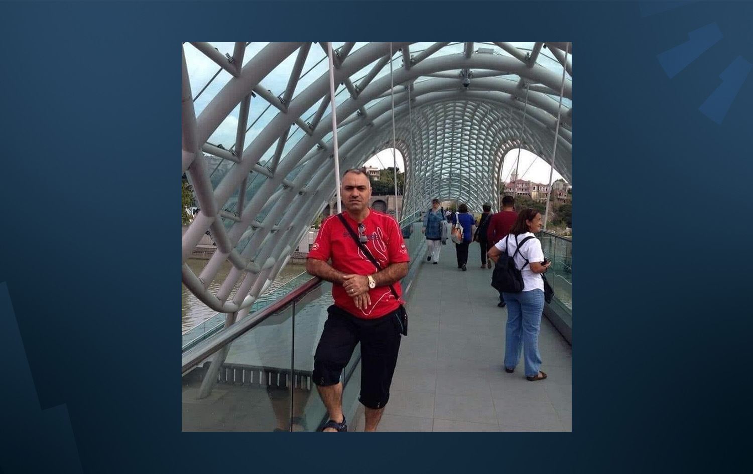 Xaneqin’de bir müdür başından vurulmuş halde bulundu