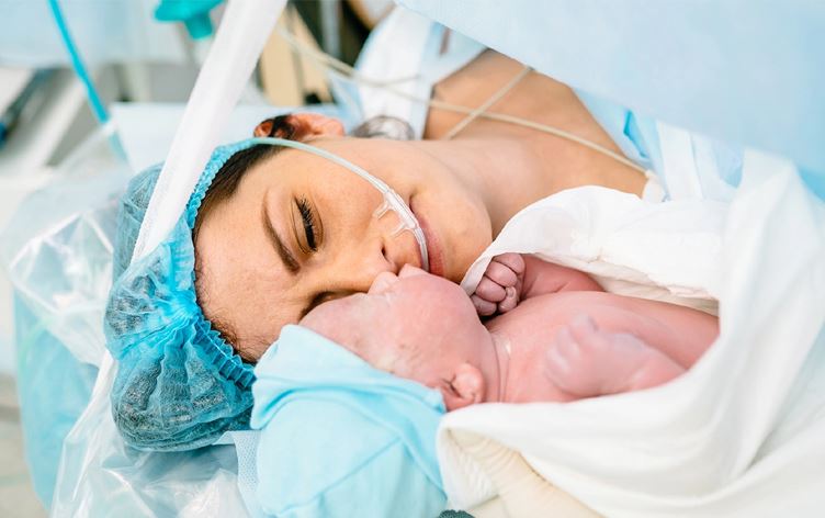 تەندروستیی جیهانی: نەشتەرگەریی منداڵبوون کاریگەریی نەرێنی لەسەر دایک و کۆرپەکەی دروستدەکات