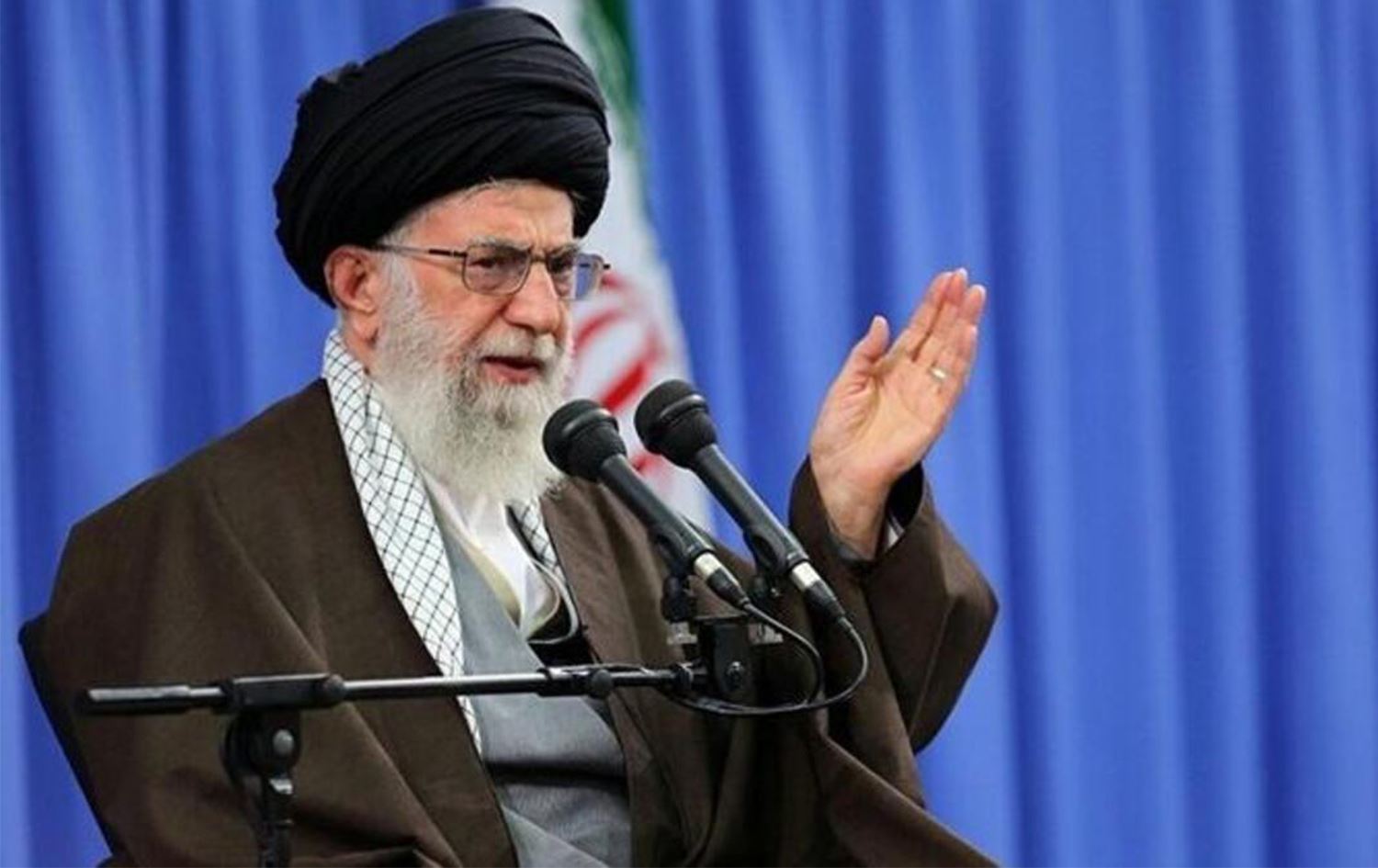 Hamaney: Başörtüsü kuralına tam uymayanlar dinsizlikle suçlanmamalı