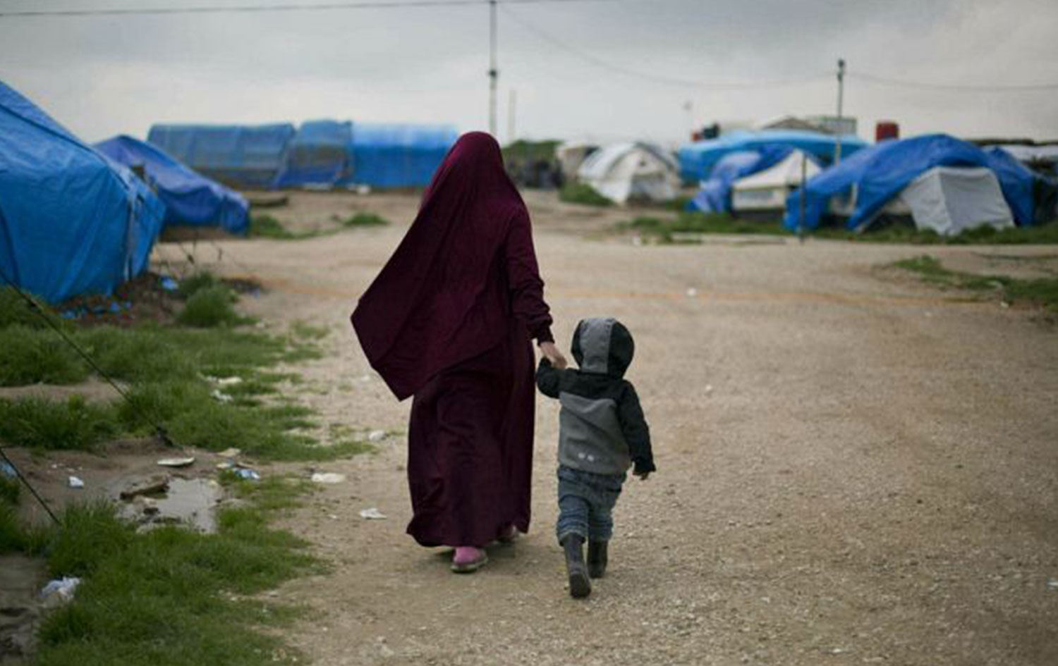 Roj Kampı’ndan alınan grupta yer alan kadın Avustralya’da tutuklandı