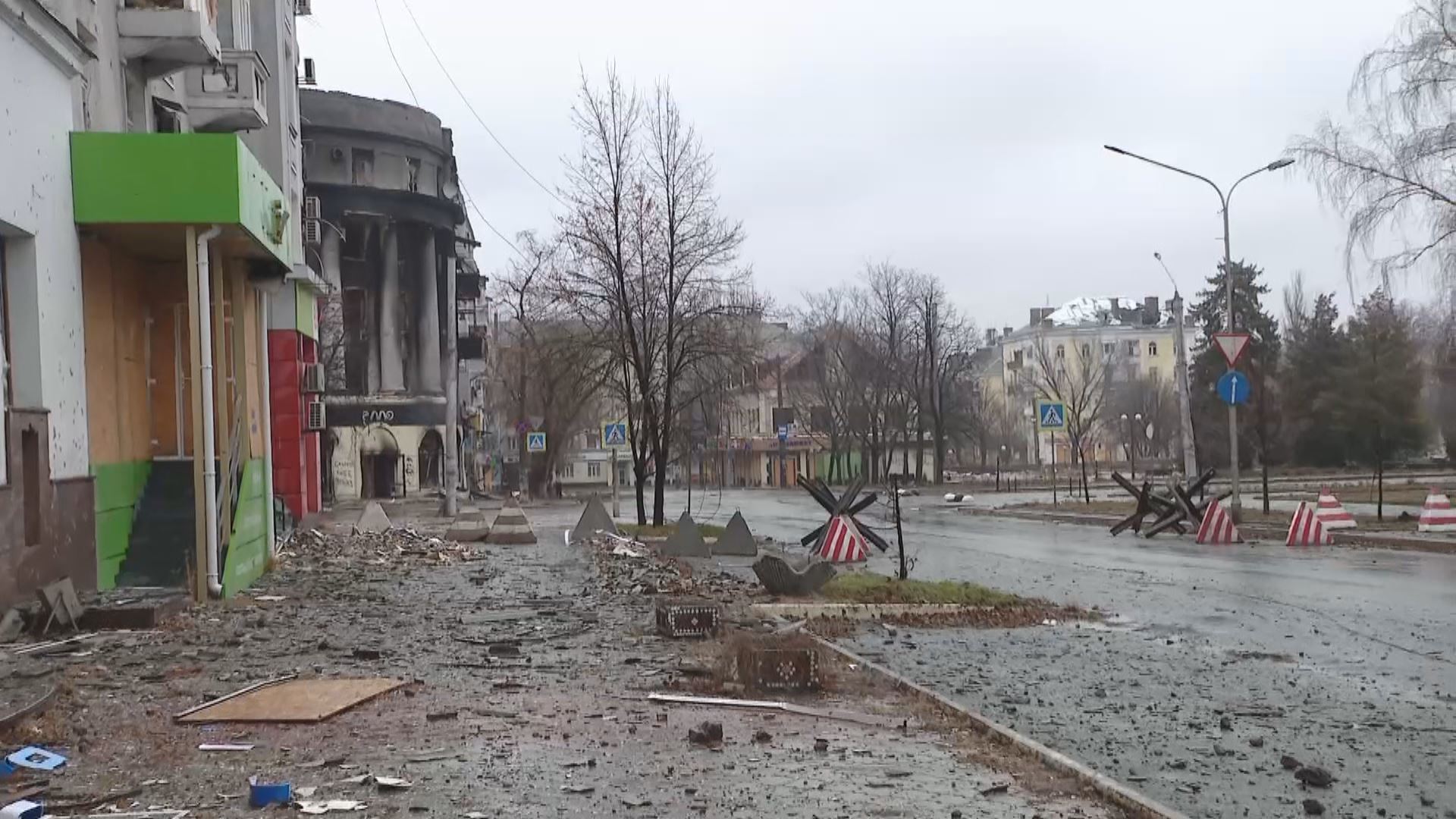 Russian bombardment continues in Bakhmut despite ceasefire