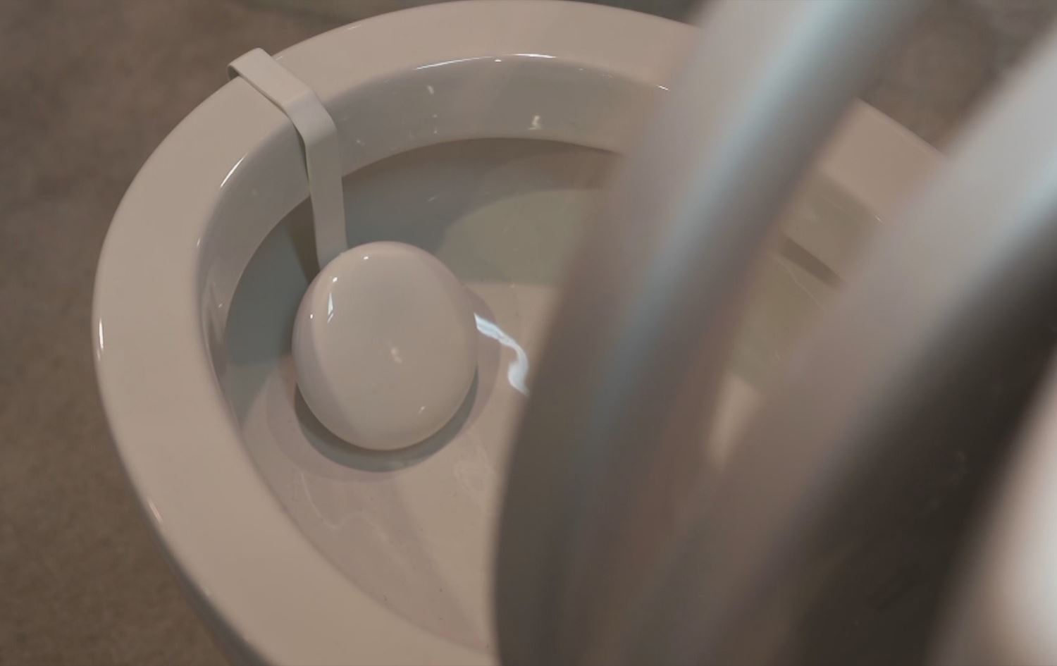 کۆمپانیایەکی فەرەنسی توالێتێکی زیرەک بۆ پشکنینی میز دروستدەکات