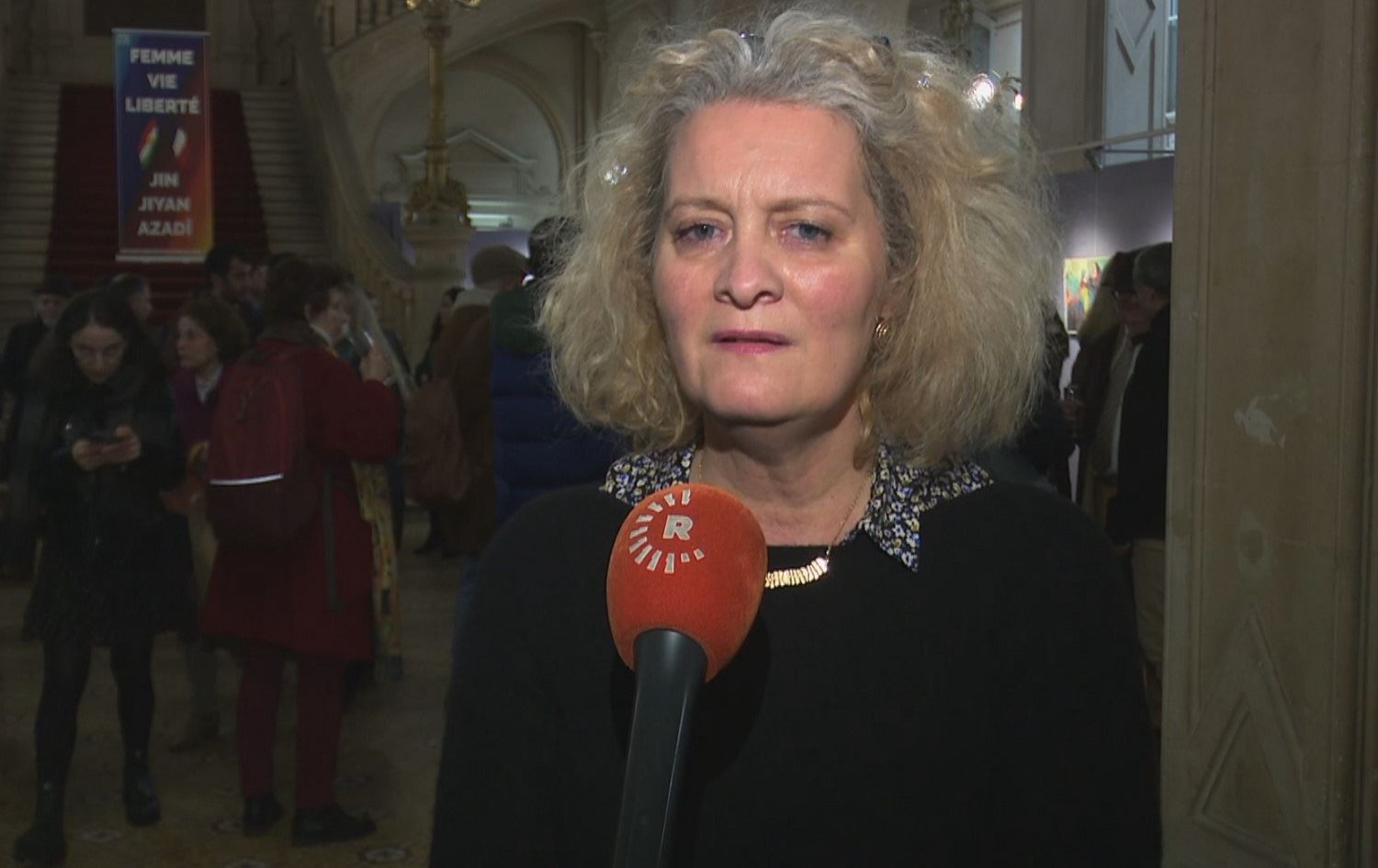 Şaredara Herêma 10 a Parîsê: Lêkolîna derbarê kuştina hersê jinên Kurd de jî berdewam e