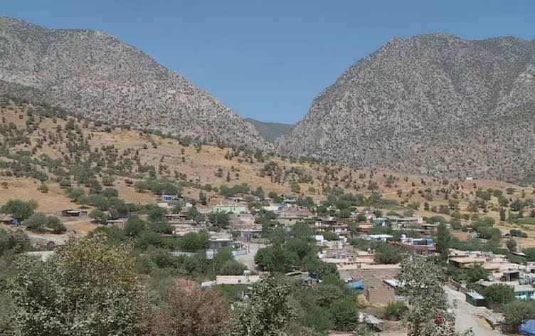 Tirkiyê hêzên xwe ji 8 xalên stratejîk li çiyayê Metîna vekişandin