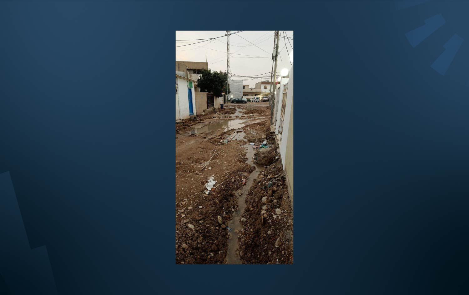 شارەوانیی شاوێس: گوندی کەڵەکین کێشەی تۆڕی ئاو و ئاوەڕۆی هەیە بۆیە قیرتاوکردنی وەستاوە