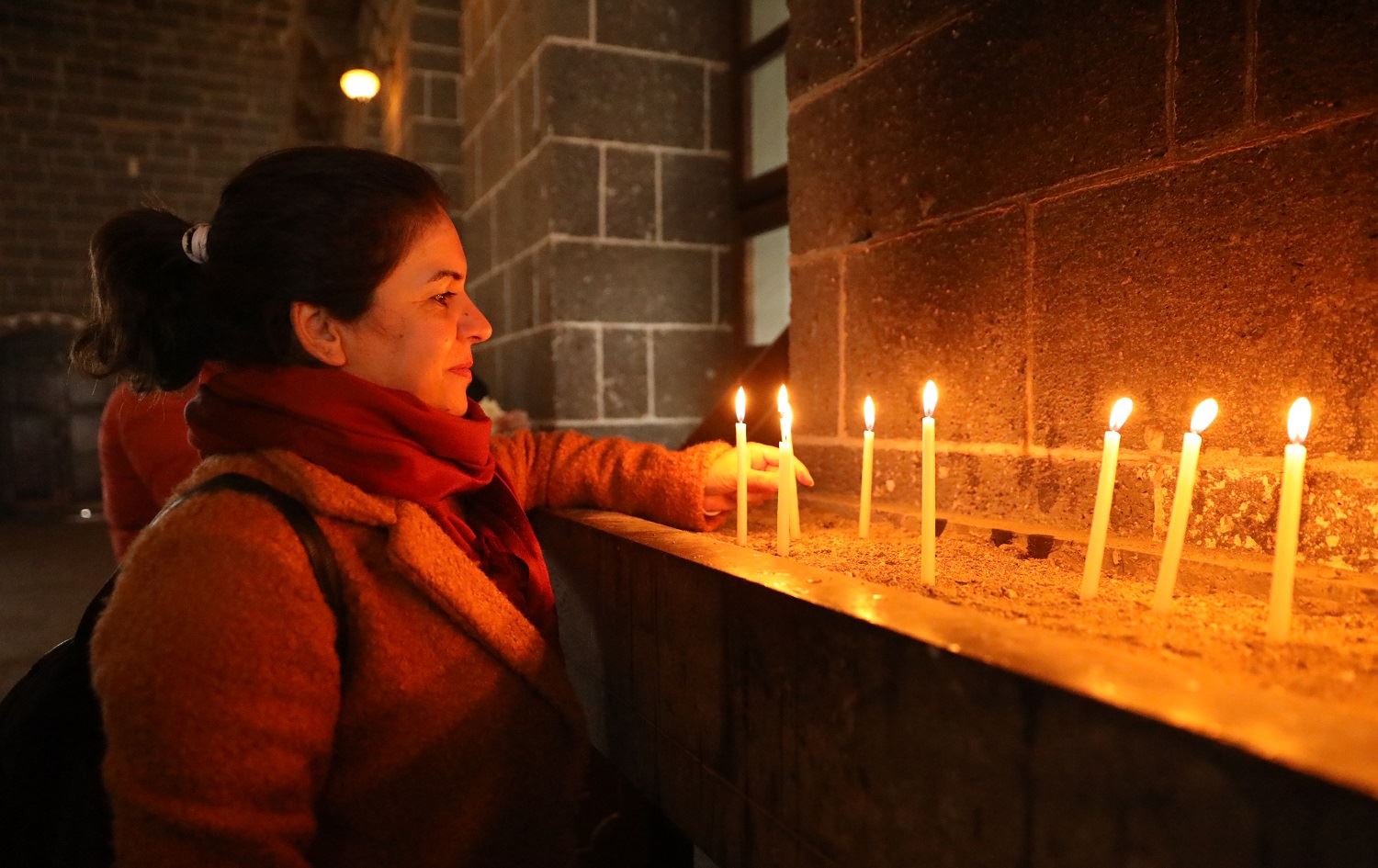 Ermeniyên li Amedê Noel pîroz kirin