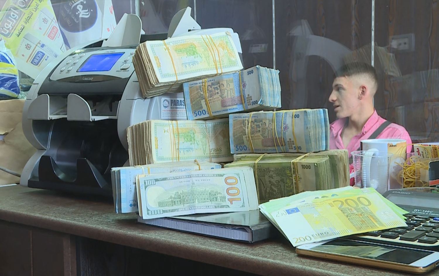 Lîreyê Sûrî her ku diçe nirxê xwe ji dest dide