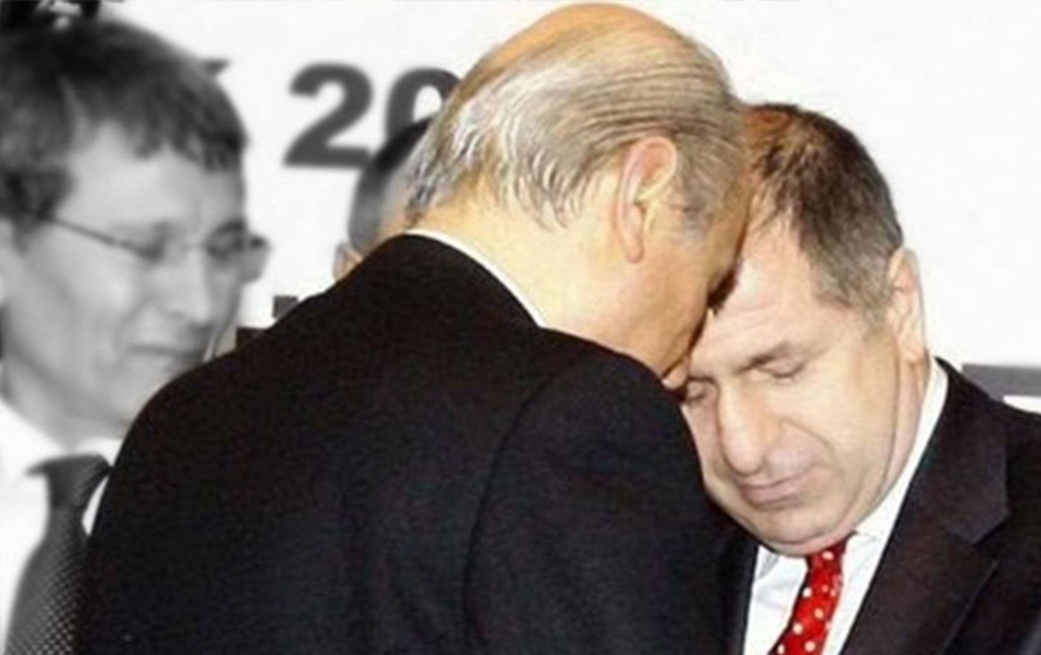 Özdağ'dan kendisine 'ajan' diyen Bahçeli'ye: Hadi oradan sen de