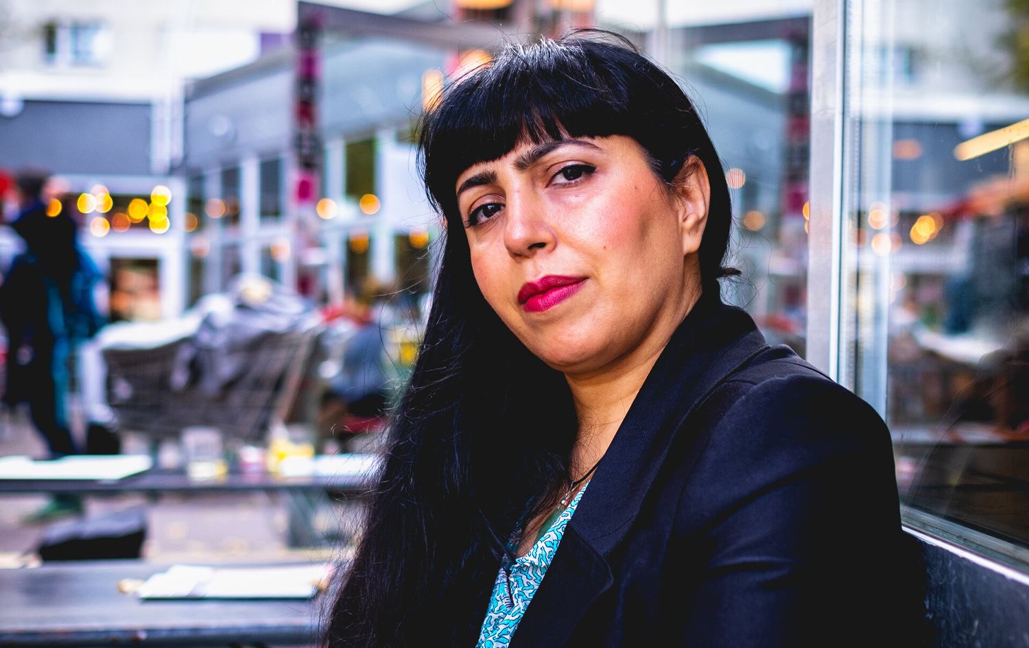 Senatoya Berlînê nivîskara Kurd Yildiz Çakar xelat kir