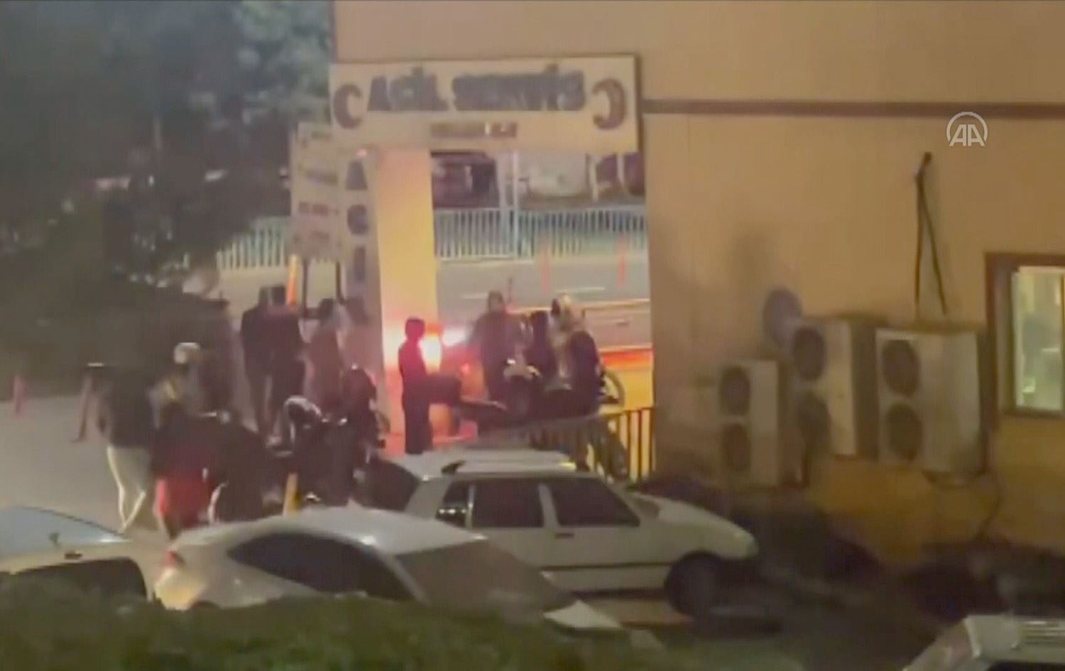 لە نەخۆشخانەیەکی رووها شەڕە تەقە لەنێوان دوو بنەماڵە روویدا و چوار کەس برینداربوون