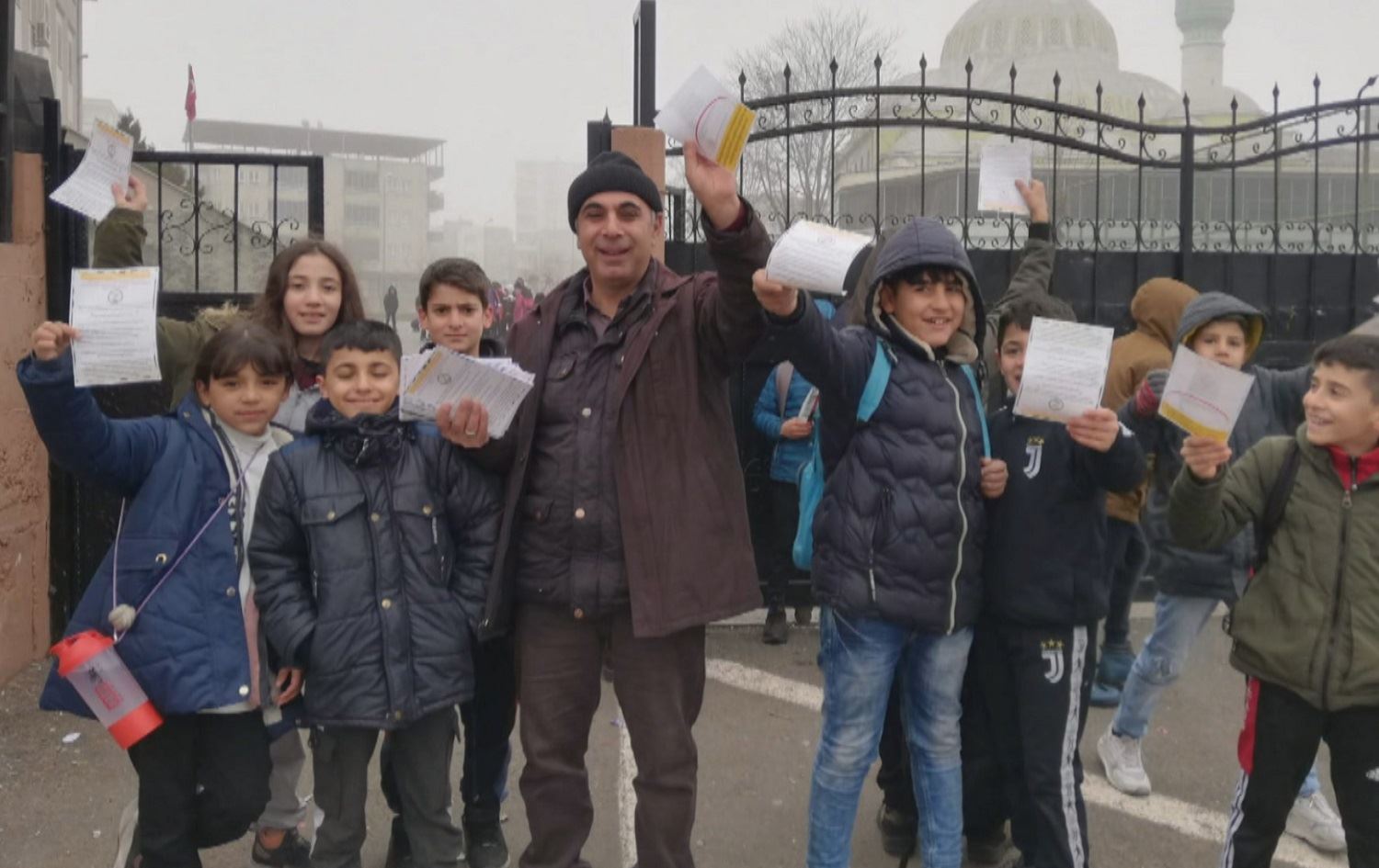 Ji Komeleya Ehmedê Xanî bo hilbijartina dersa Kurdî pêngavek