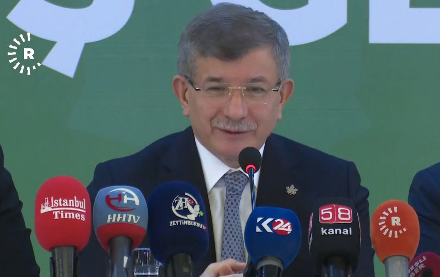 Davutoglu: Divê Tirk jî fêrî Kurdî bibin