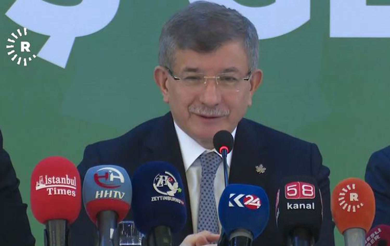 Davutoğlu: Türklerin de Kürtçe öğrenmesi gerekiyor