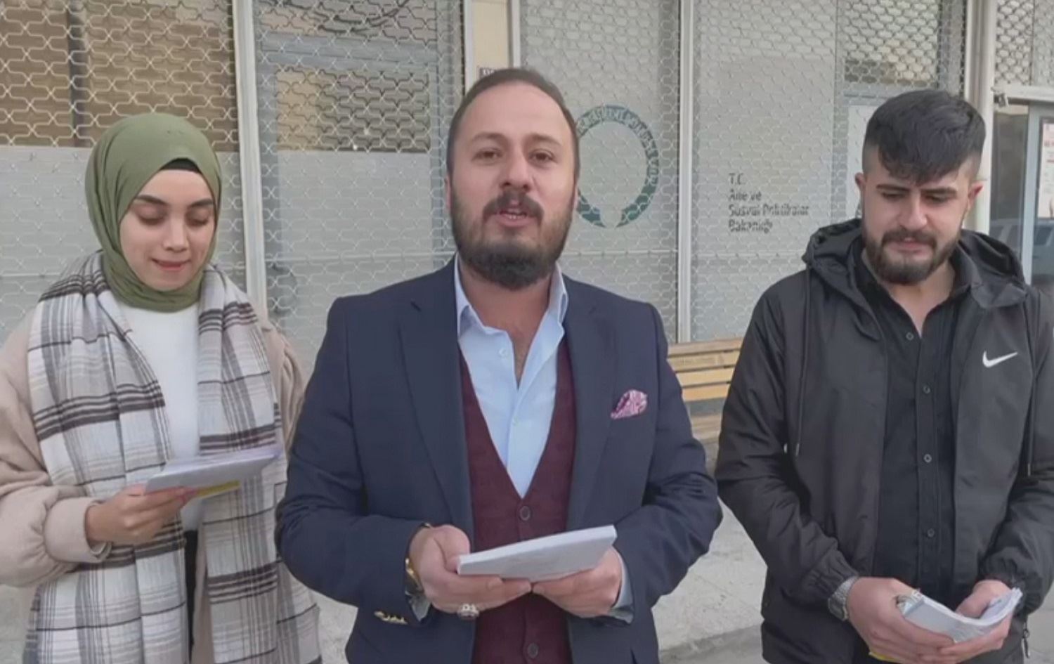 HezKurdê li Cizîr û Silopiyayê ji bo hilbijartina dersa Kurdî dibistan bi dibistan digerin