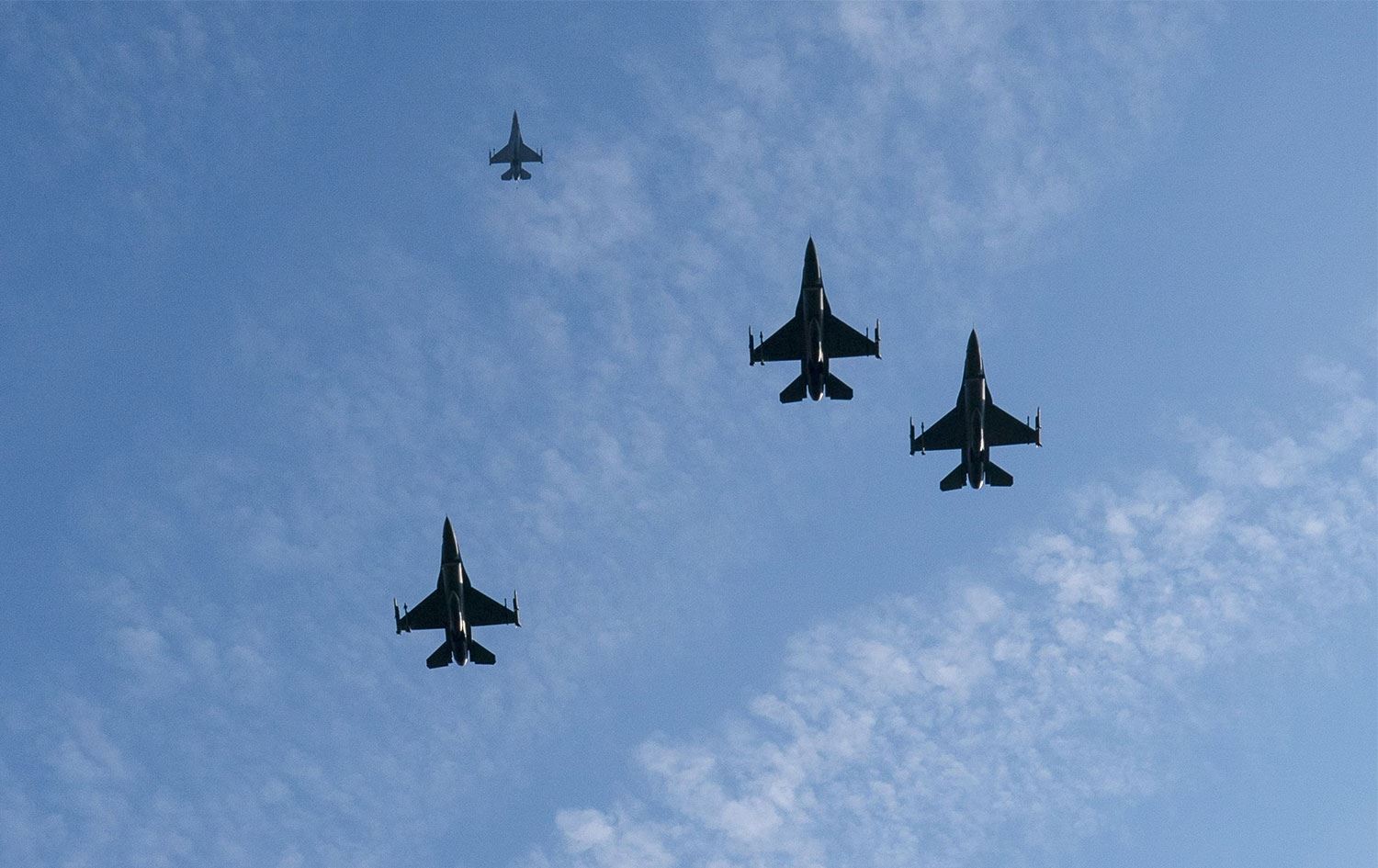 Biden, Türkiye'ye İsveç ve Finlandiya üyeliğine karşı F-16  satışına onay verilmesini talep edecek