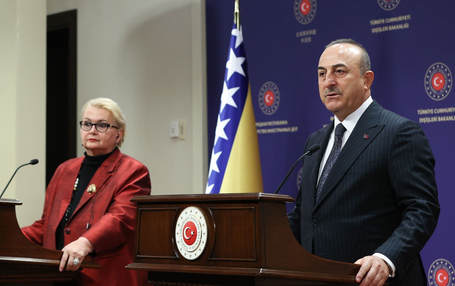 Çavuşoğlu: Türkiye ve Yunanistan ilişkilerindeki denge bozulmaya başladı