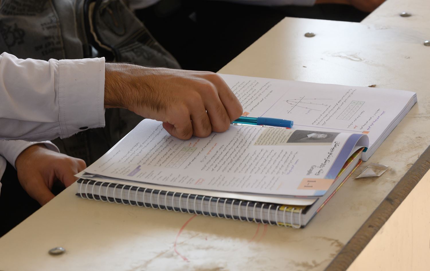 Kurdish education in disputed areas will follow Iraqi education ministry program: Official