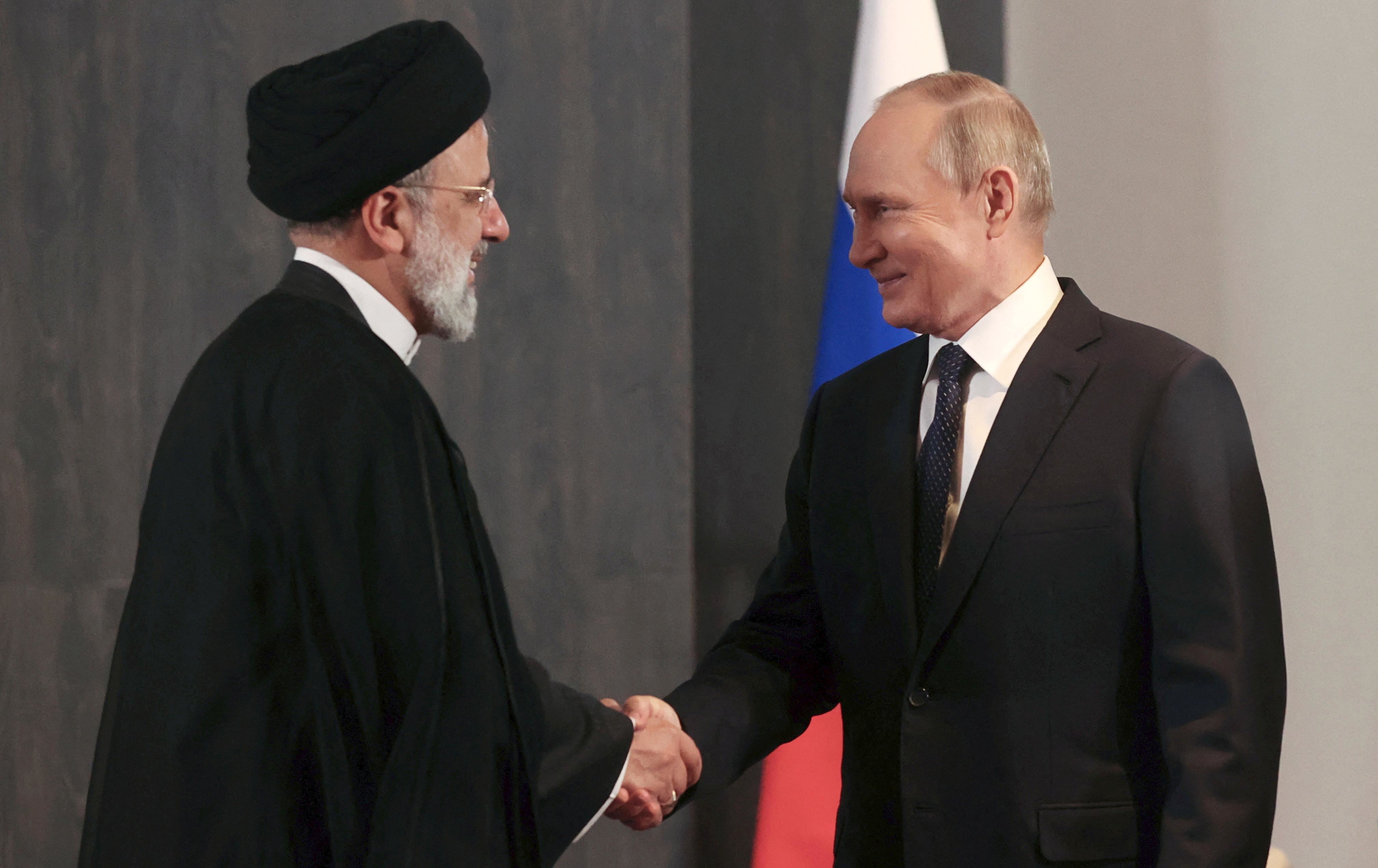 کرێملن: پووتین و رەئیسی قسەیان لەبارەی سووریاوە کرد