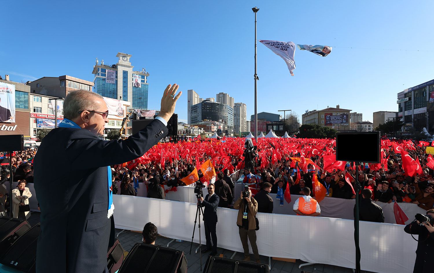 Erdoğan’dan Miçotakis'e: Yanlış yapmaya kalkarsan çılgın Türkler yürür