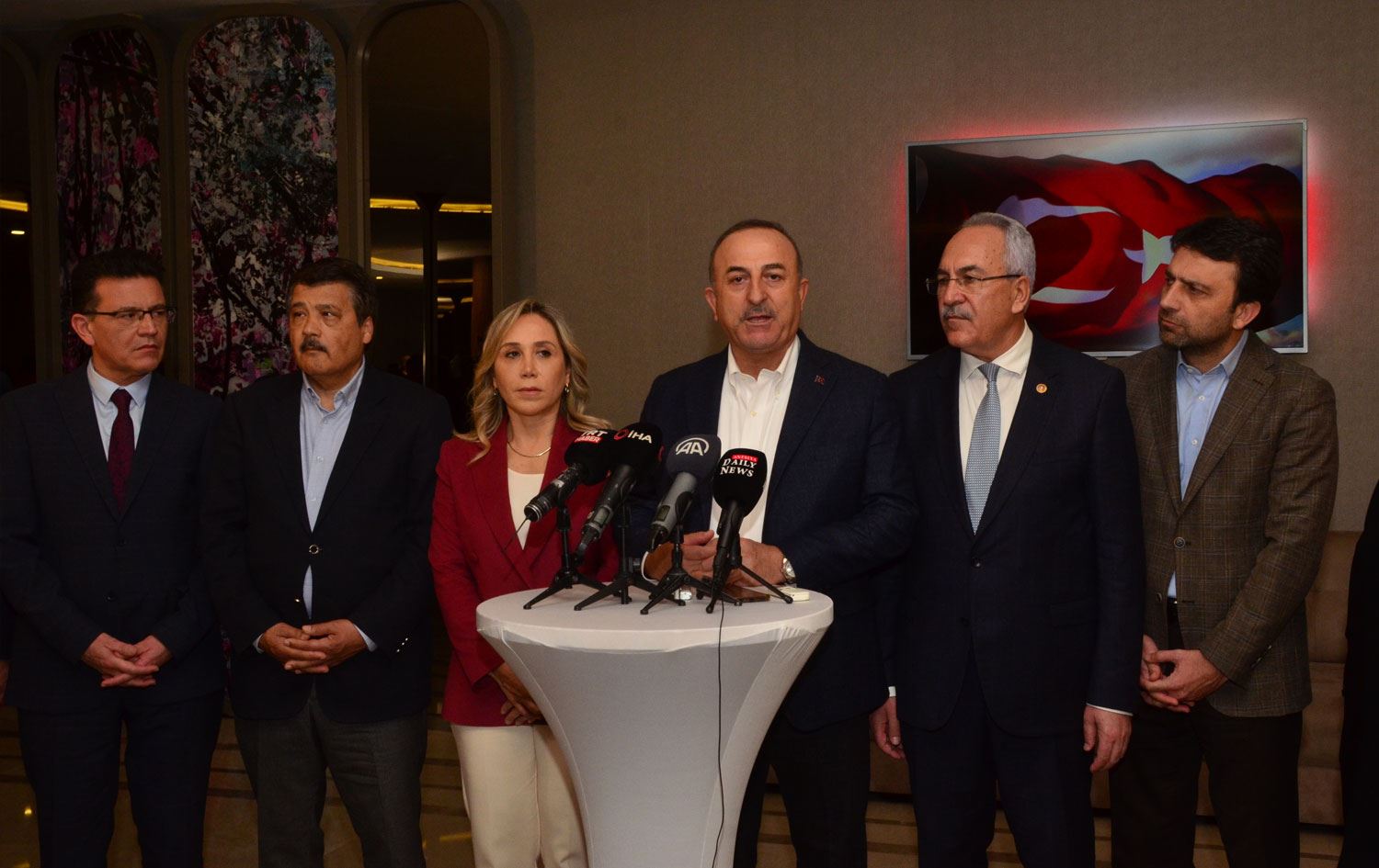 Çavuşoğlu’dan İsveç’e tepki: Kur'an söz konusu olunca ifade özgürlüğü diyorlar