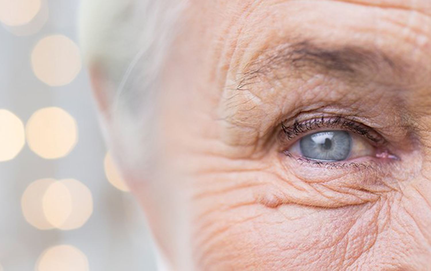 پسپۆڕێکی چاو: هەڵکشانی تەمەن هۆکارێکی سەرەکیی سپیبوونی چاوە