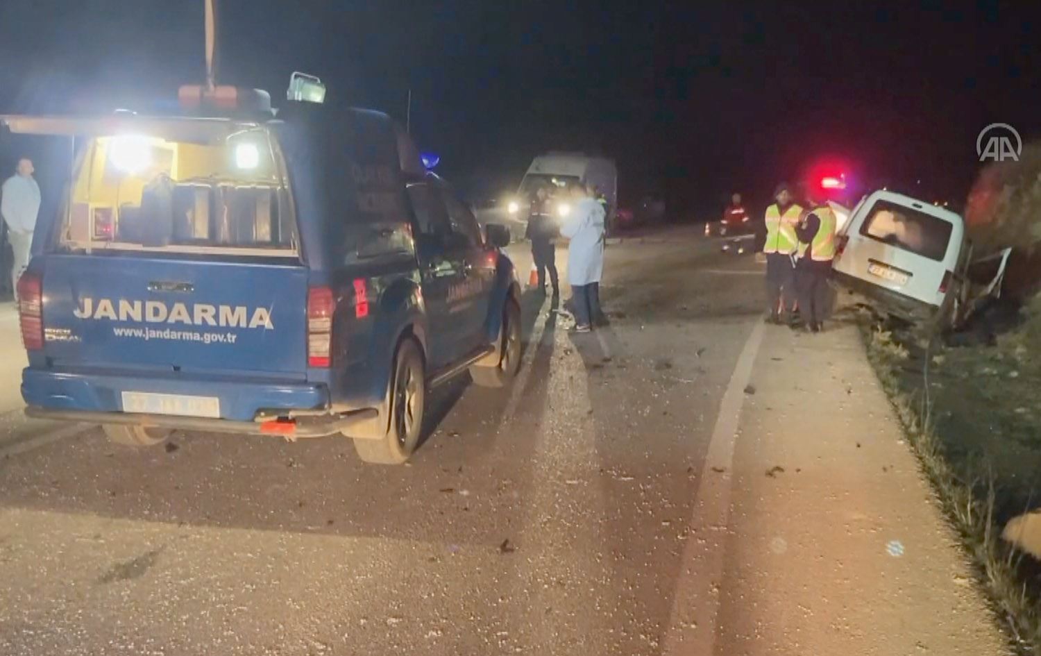 لە رووداوێکی هاتووچۆدا لە دیلۆک کەسێک گیانی لەدەستدا و شەشی دیکەش برینداربوون