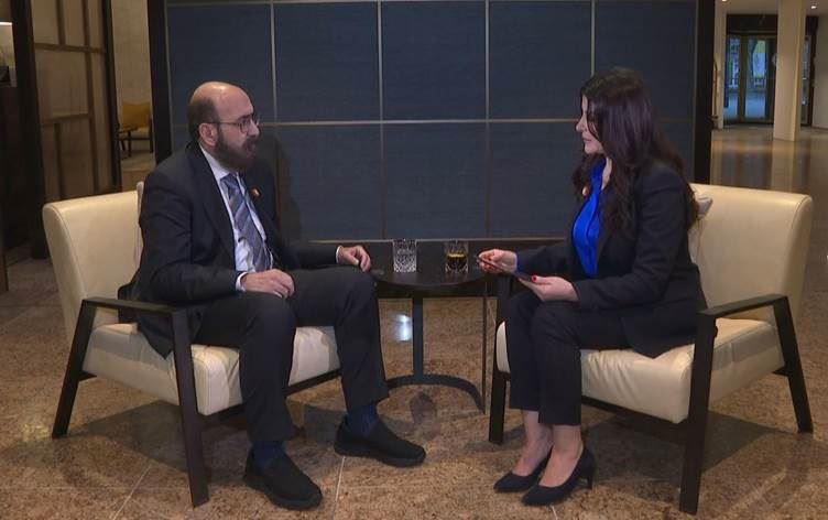 Mîr Hazim: Eger Nêçîrvan Barzanî nebûya me nedikarî keç û jinên xwe ji destê DAIŞê rizgar bikin