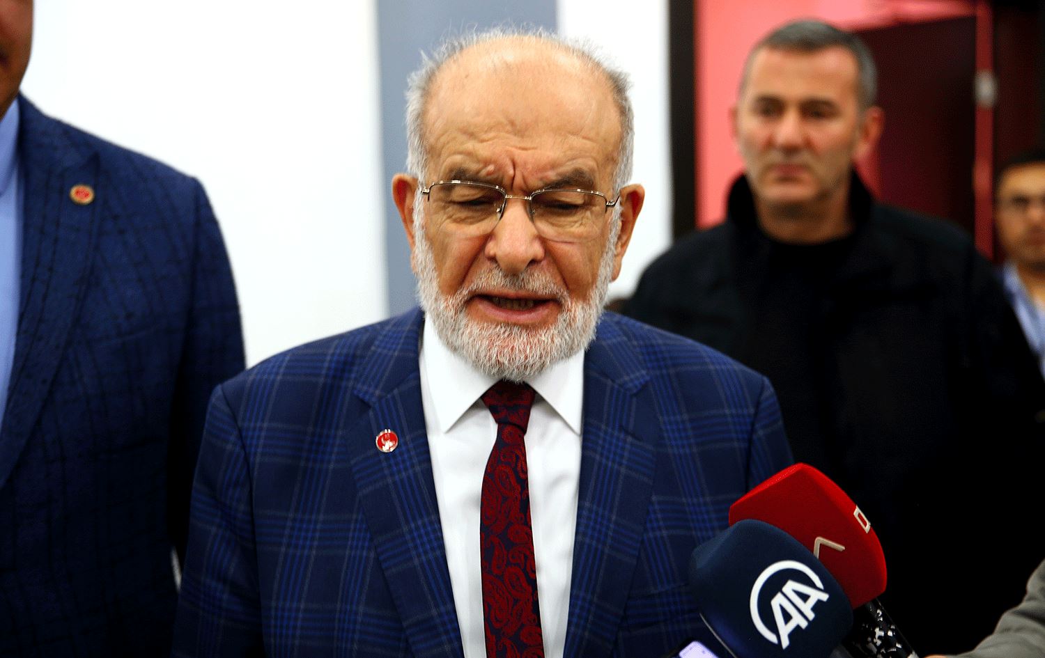 Karamollaoğlu: Toplantıda cumhurbaşkanı adayıyla ilgili bir açıklama yapılmayacak