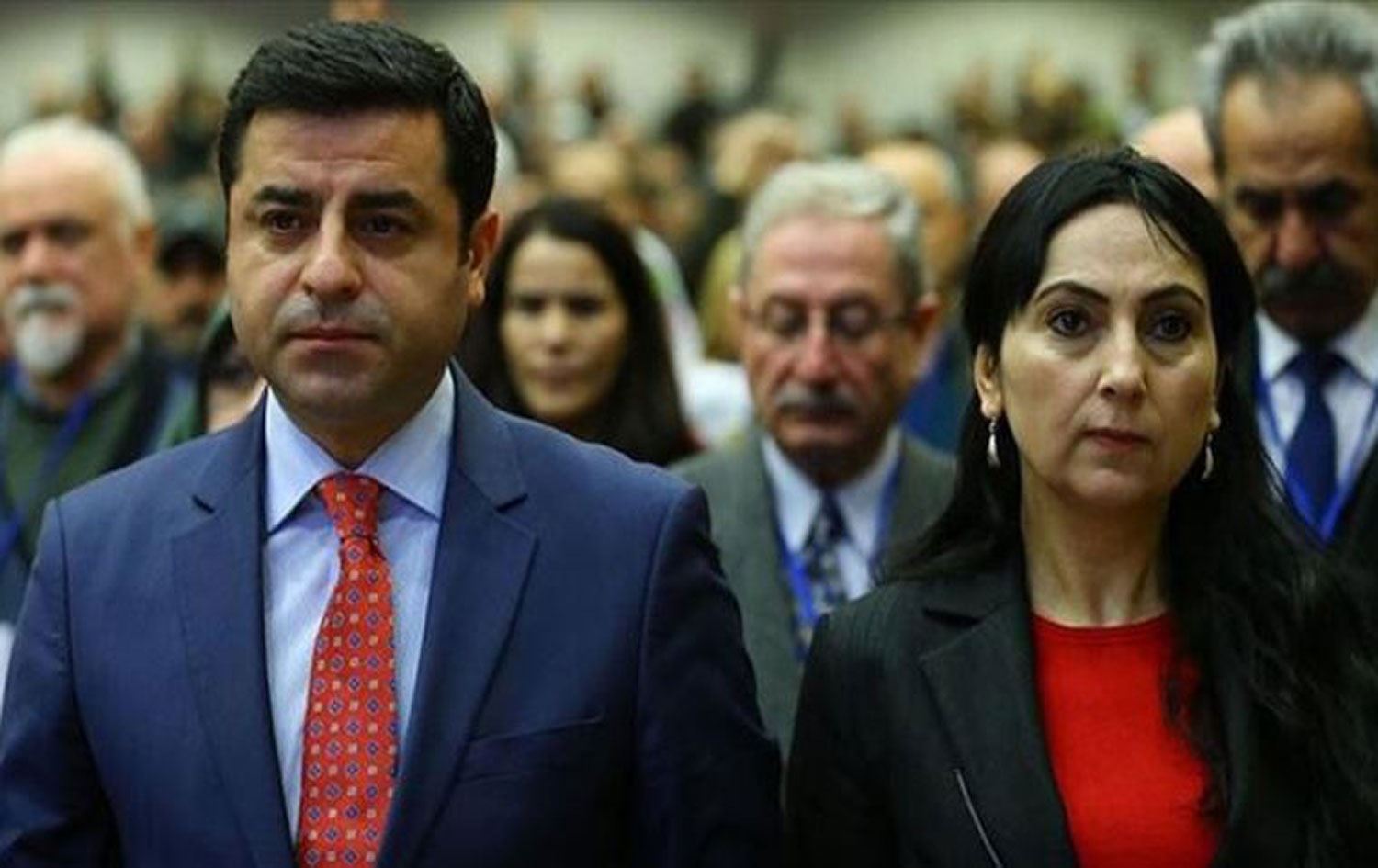 Figen Yüksekdağ'a sahte haber: ‘Annen kaza geçirdi, ağır yaralı'