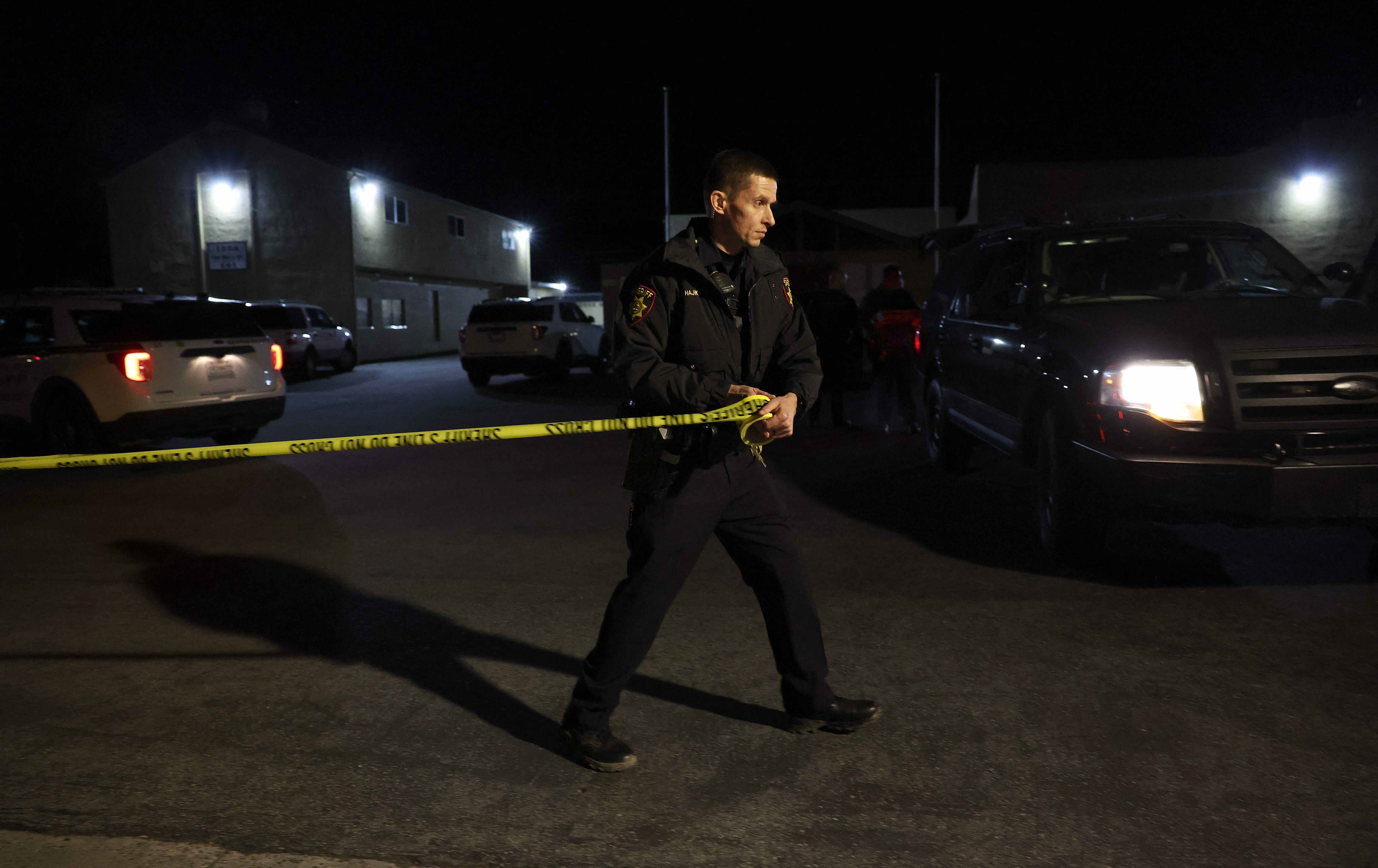 لە دوو رووداوی تەقەکردن لە کالیفۆرنیا حەوت کەس دەکوژرێن