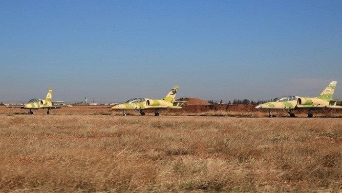 Rus ve Suriye ordusu Halep'in kuzeyindeki hava üssüne konuşlandı