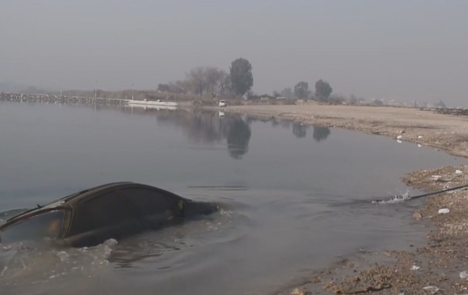 Di çemê Feratê de termên 2 kesan hat dîtin