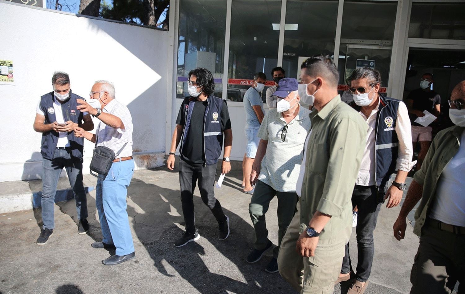 Ji 2 generalên Tirkiyê re efû derket