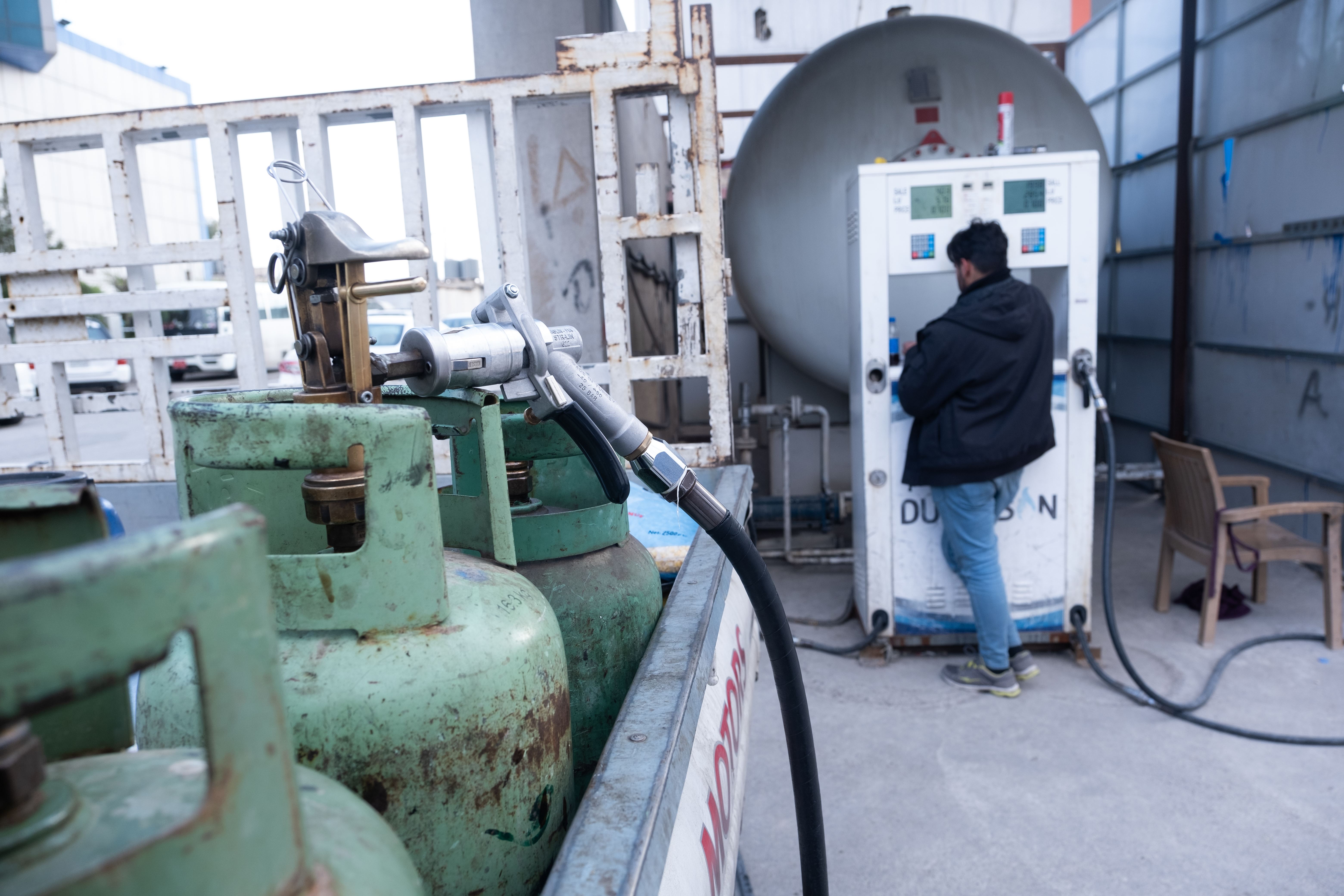 ئەنجوومەنی پارێزگای دهۆک: 25 رۆژ جارێک یەک بوتڵ گاز بە ماڵان دەدرێت