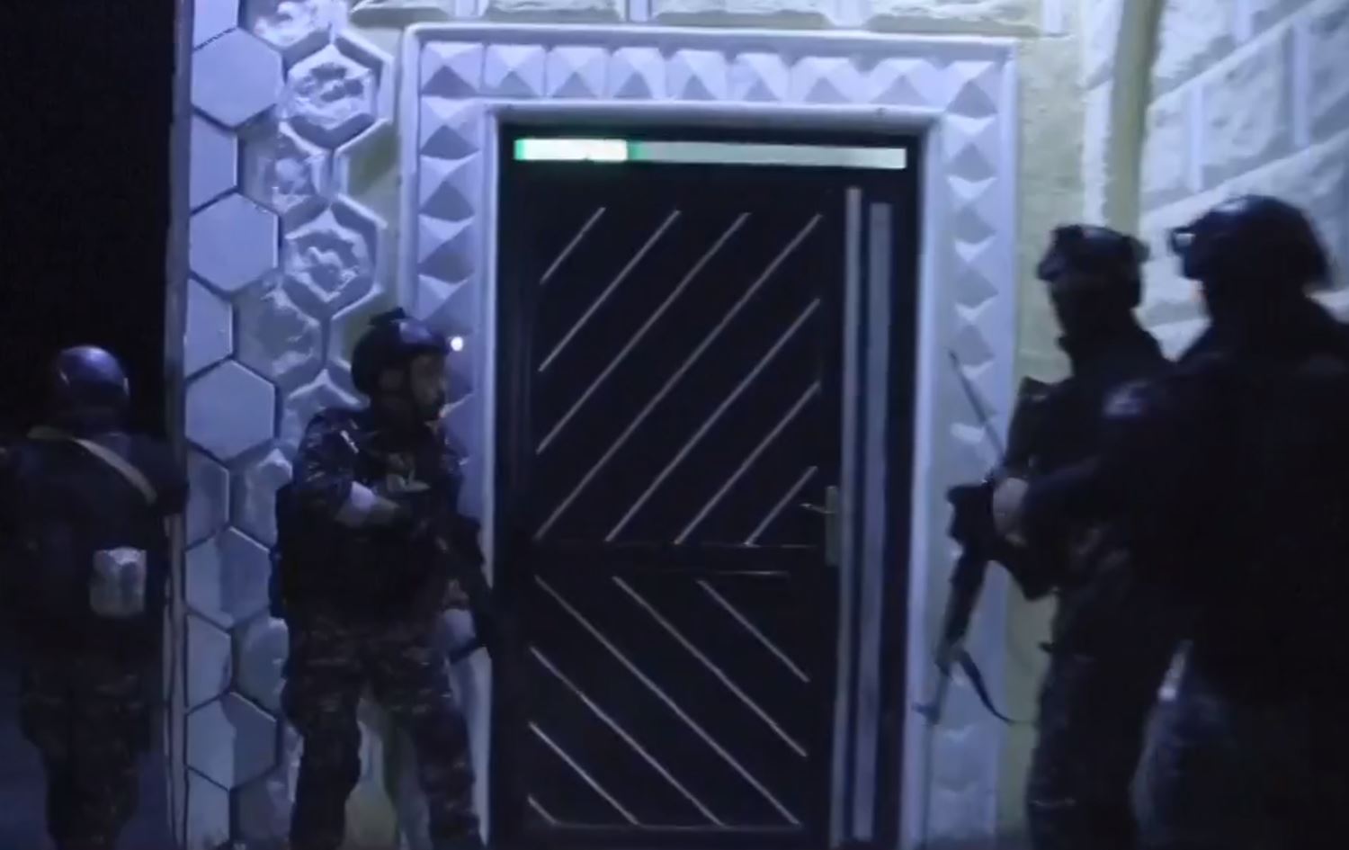 Li Reqayê operasyona HSDê ya li dijî şaneyên DAIŞê berdewam e