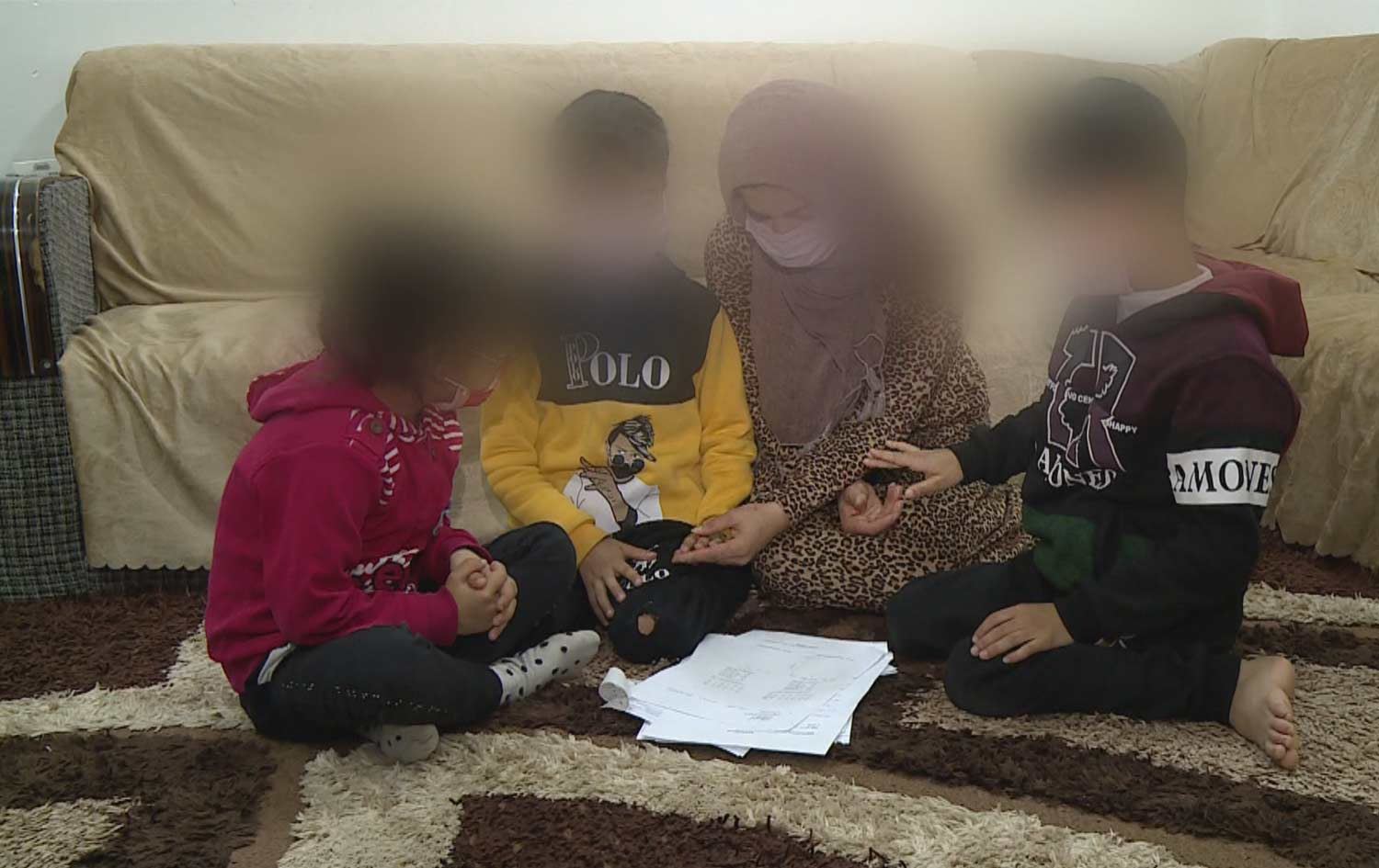 Piştî nûçeyeke Rûdawê, Wezîrê Perwerdeyê alîkariya malbateke hejar kir